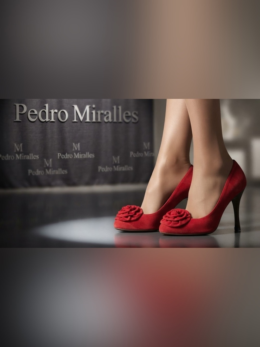 Authentic Pedro Miralles designer red suede leather pumps heels Sz 8